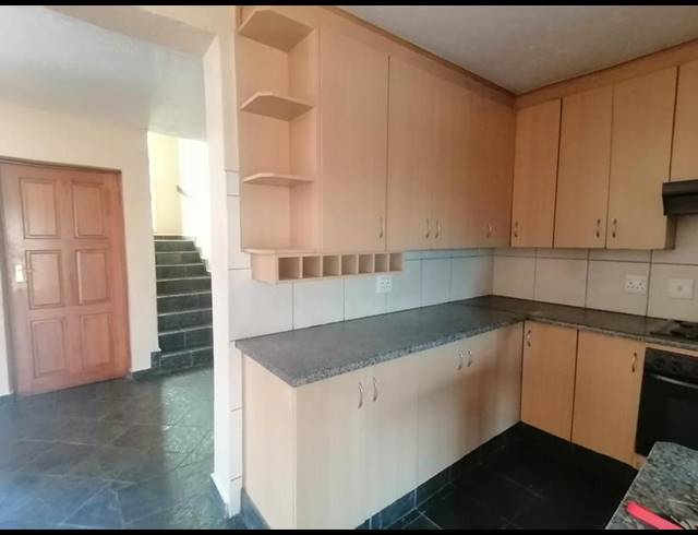 3 BEDROOM DUPLEX FOR SALE IN DALPARK EXT 11